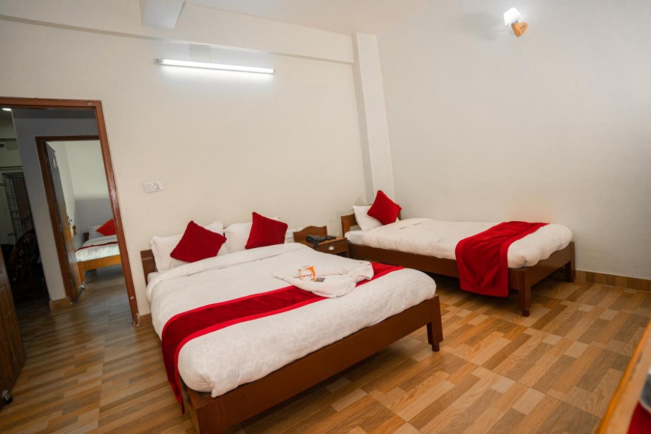 Hotel Dela Mount פוקהרה מראה חיצוני תמונה