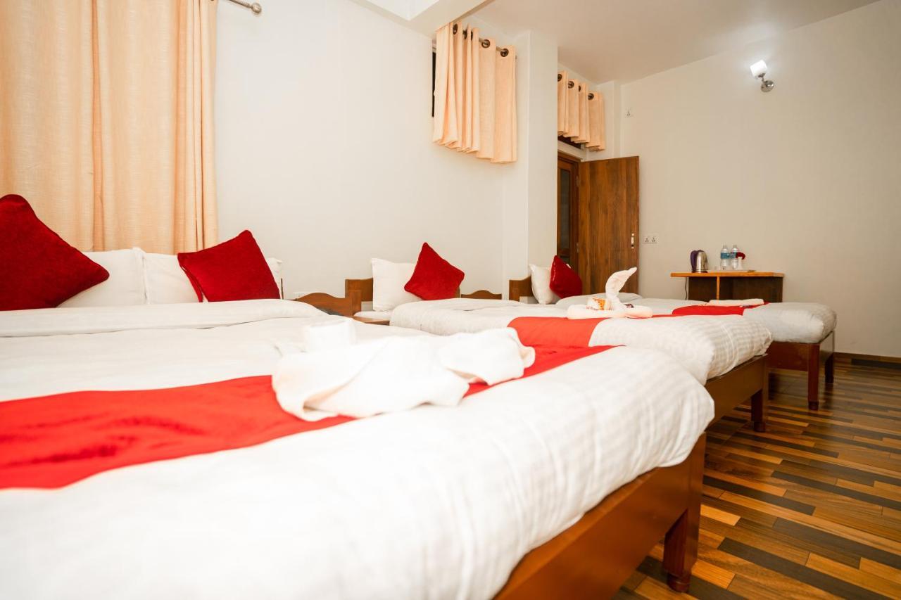 Hotel Dela Mount פוקהרה מראה חיצוני תמונה