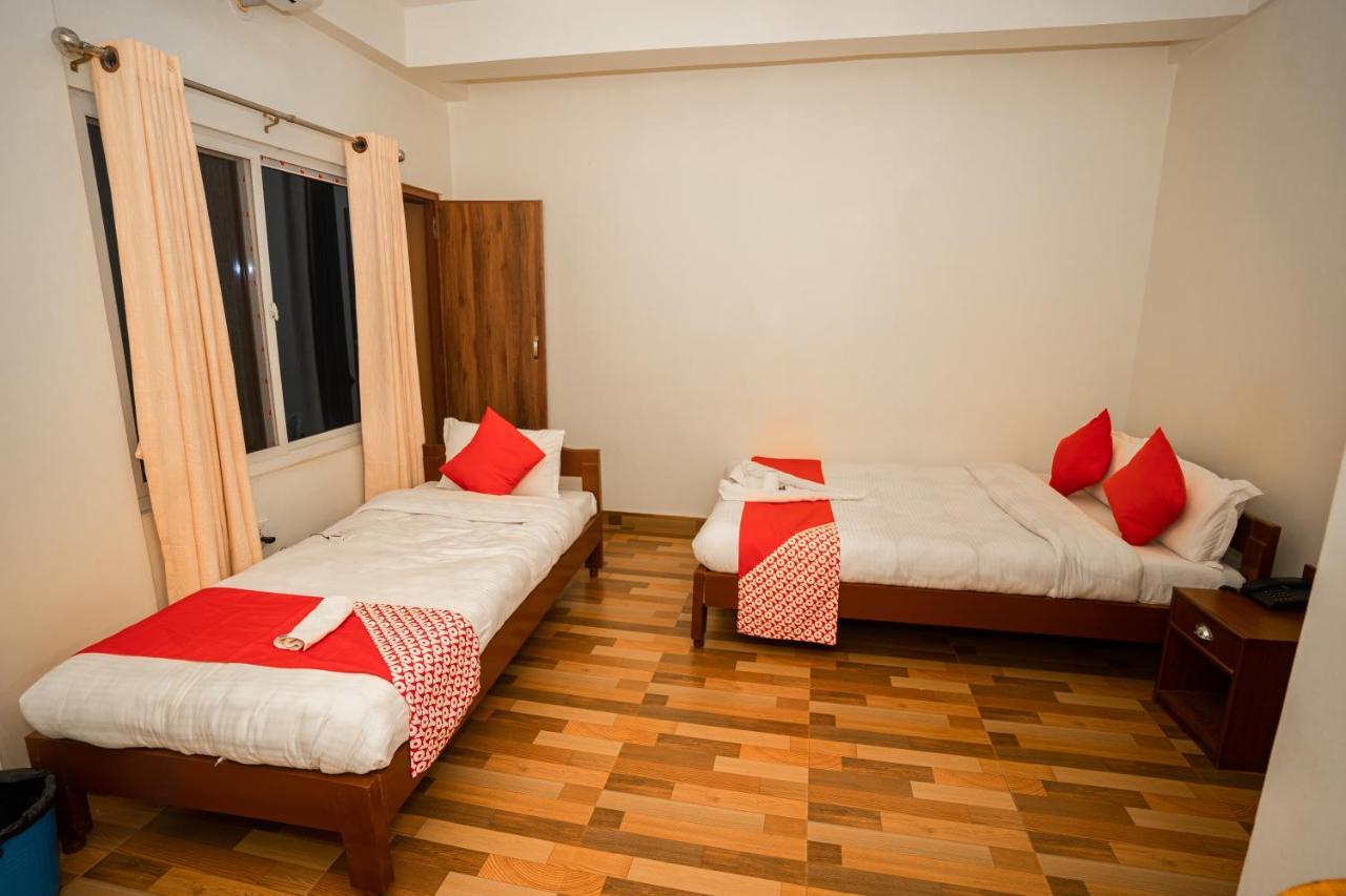 Hotel Dela Mount פוקהרה מראה חיצוני תמונה