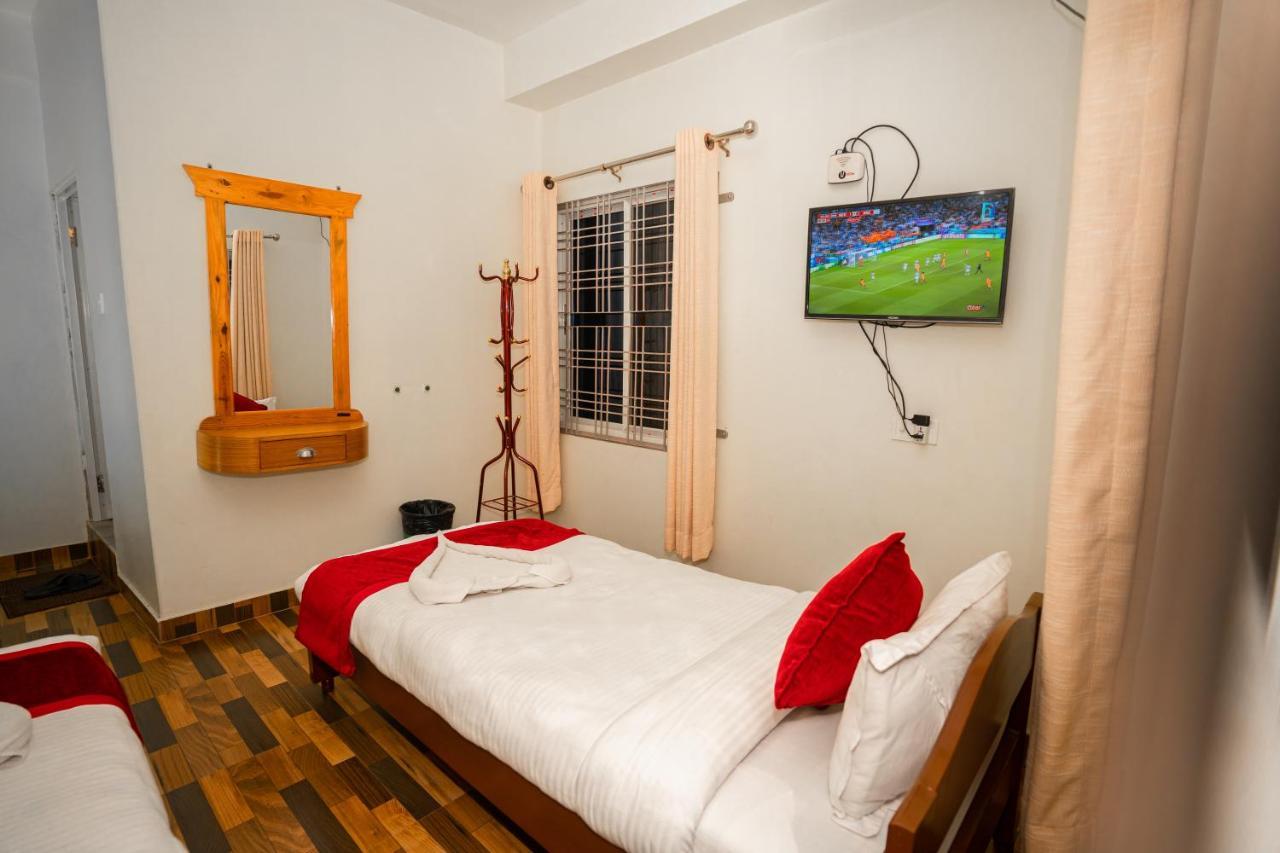 Hotel Dela Mount פוקהרה מראה חיצוני תמונה